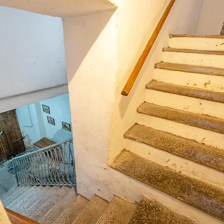 Antro Di Circe - Orta Centro *